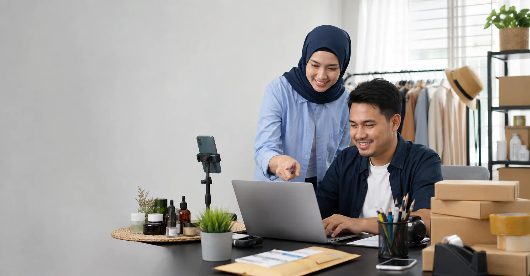 E-Commerce Services at iExpress